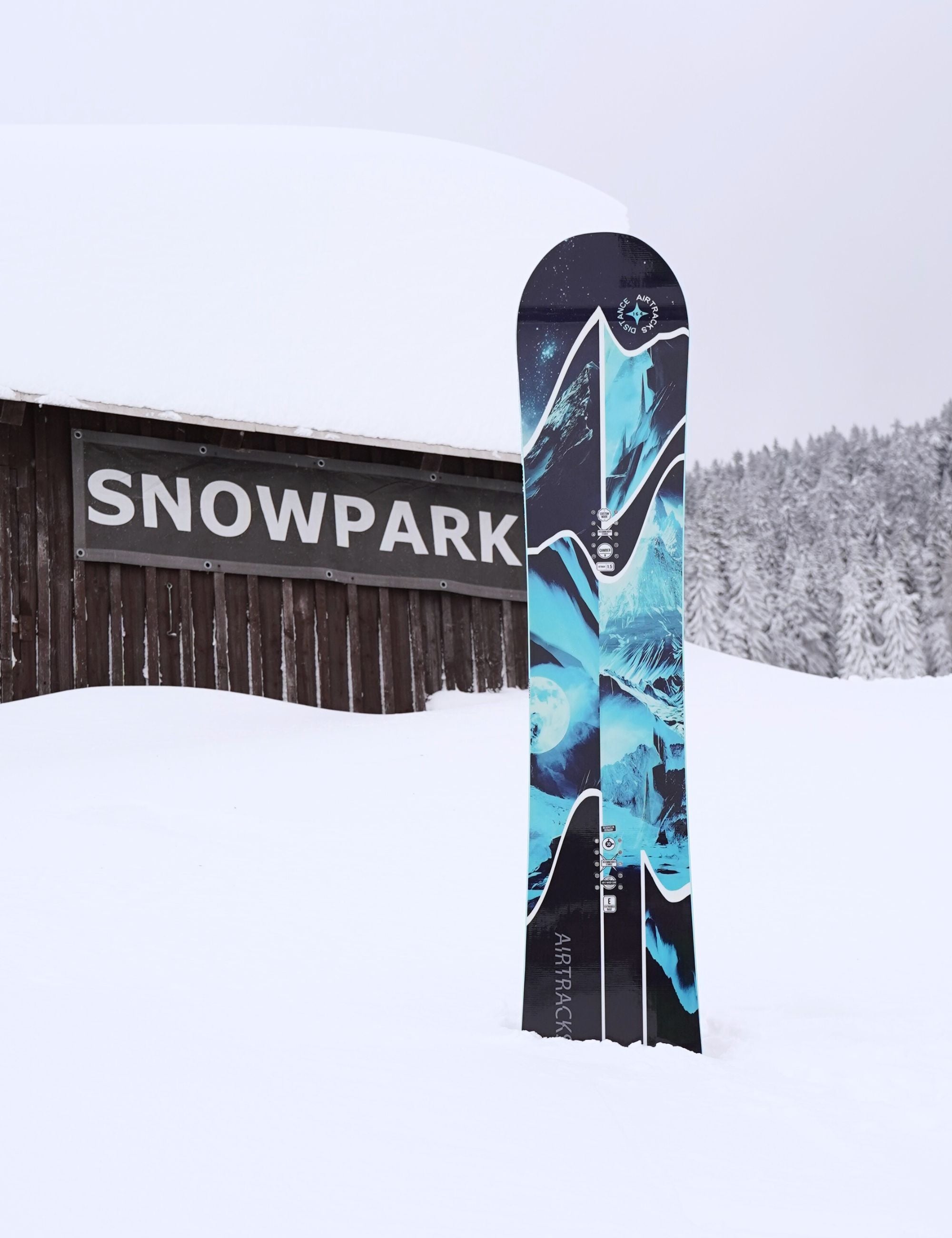 Planche de Snowboard Homme DISTANCE Hybrid Rocker Wide