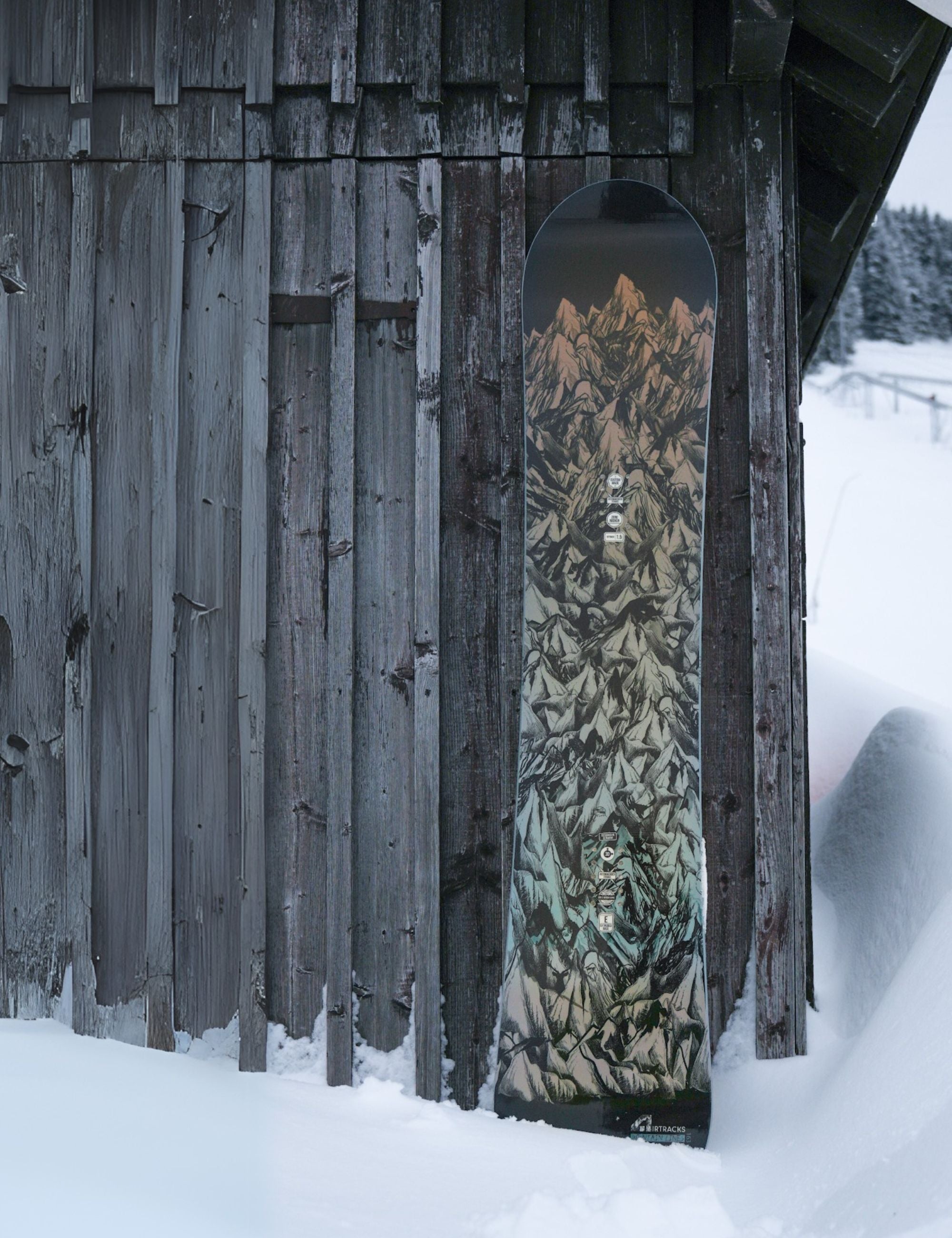 Snowboard homme MOUNTAIN LINES Zero Rocker Wide